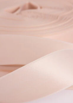 0510/9R Ribbon Shiny Satin, 25mm, Roll 50m -Grishko Dance Wear Store 0100000000003106 3 0510 7R 3 jpg 637696294460000000