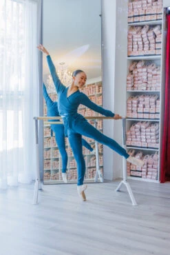 06206/4 Pants With Side Pocket -Grishko Dance Wear Store 0100000000004420 2 2 20Nikolay20Chris20Edits20 20Knit20Wear42 jpg 638841243350000000