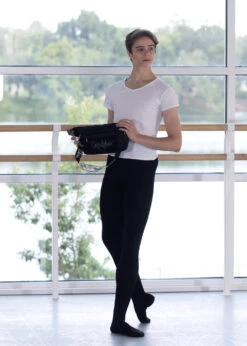 BC009BAG Fanny Pack - Black 7 BC009BAG Fanny Pack - Black -Grishko Dance Wear Store 0100000000004535 3 BC009BAG 3 jpg 638614965820000000